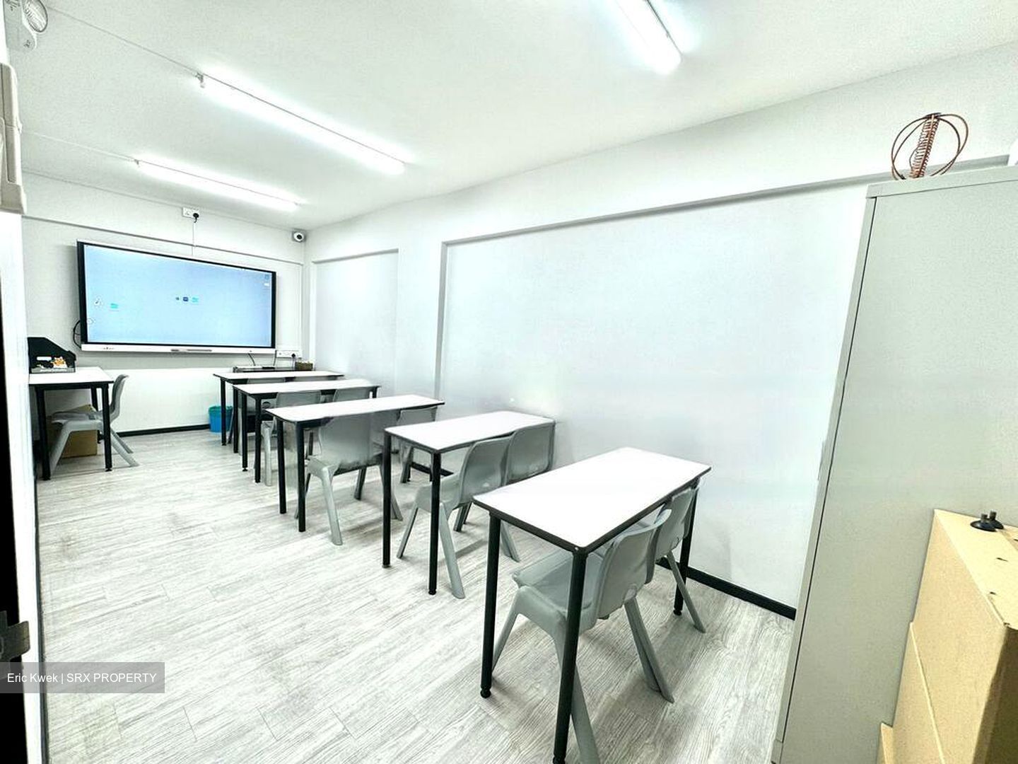 Ang Mo Kio Avenue 6 (D20), Shop House #454326361